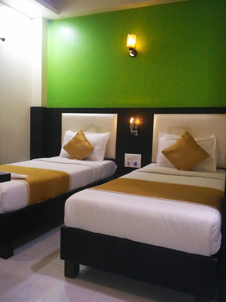 Hotel Avenue - Mumbai, Mumbai